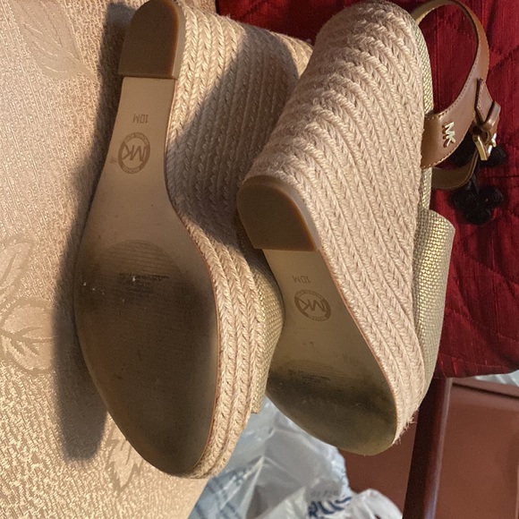 Metallic canvas wedges by Michael Kors! - Picture 10 of 10
